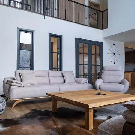 Chalet Pamporovo ヴィラ パンポロボ